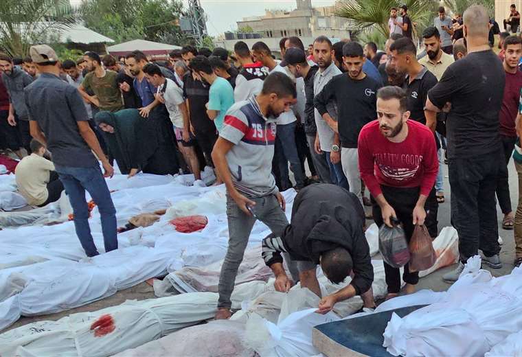 Israel confirma un ataque a un campo de refugiados de Gaza que deja ...