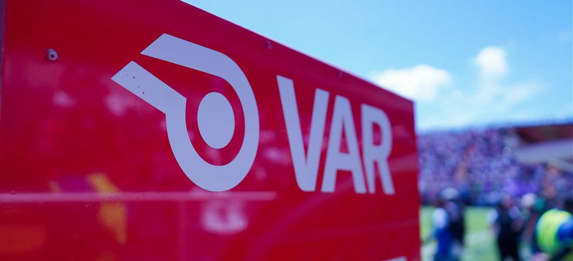 Así actuó el VAR en dos jugadas polémicas de la fecha 9