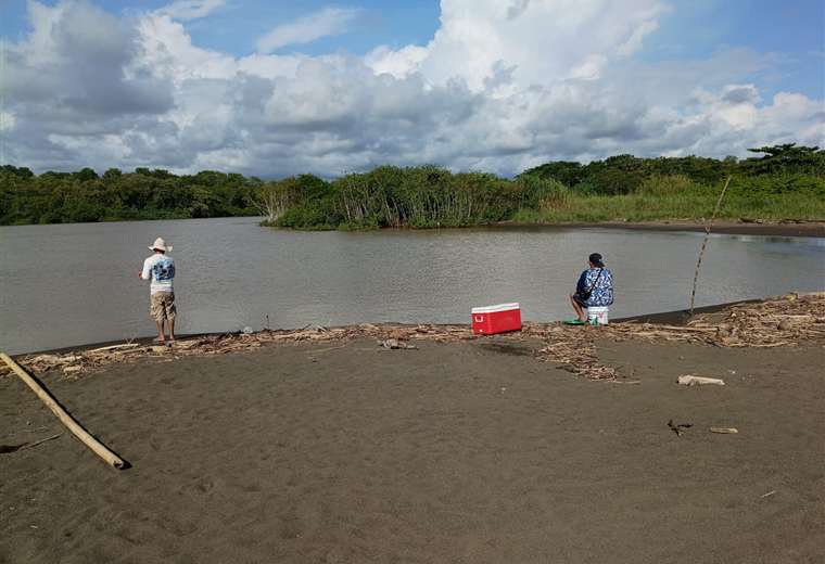 Heiner Salazar se encuentra extraviado en playa Palo Seco, Parrita