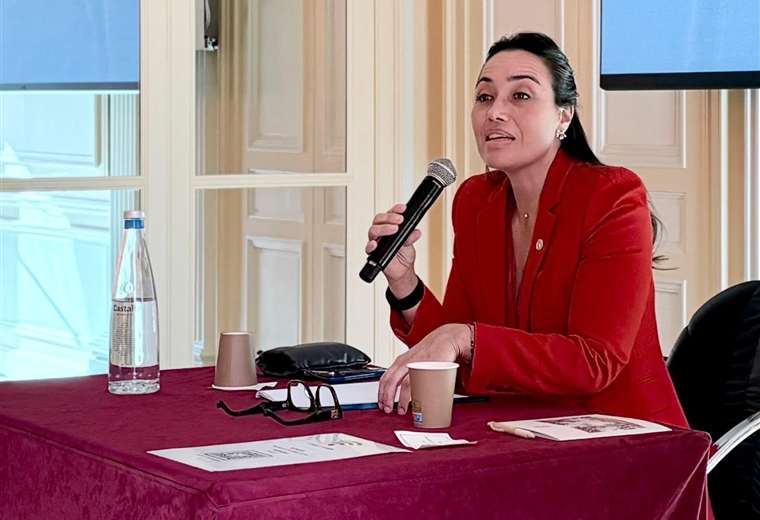 Canciller Ana Elena Pinto