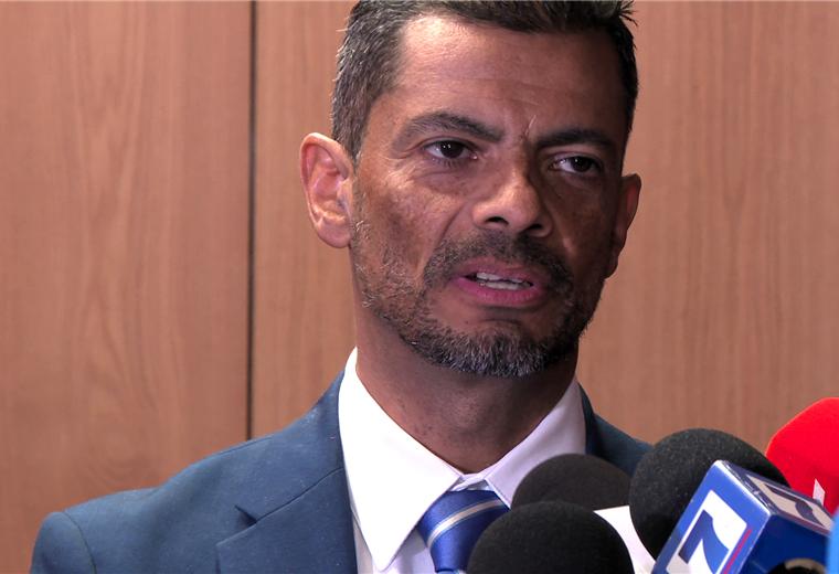 Fiscal general Carlo Díaz