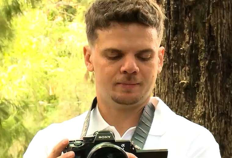 Бывший пилот Эрик Барасона сменил небо на камеру, став международным фотографом и гидом